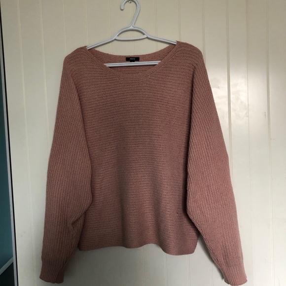 Sweater - Picture 4 of 5